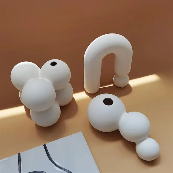 Nordic style bubble vases for home - Image 4